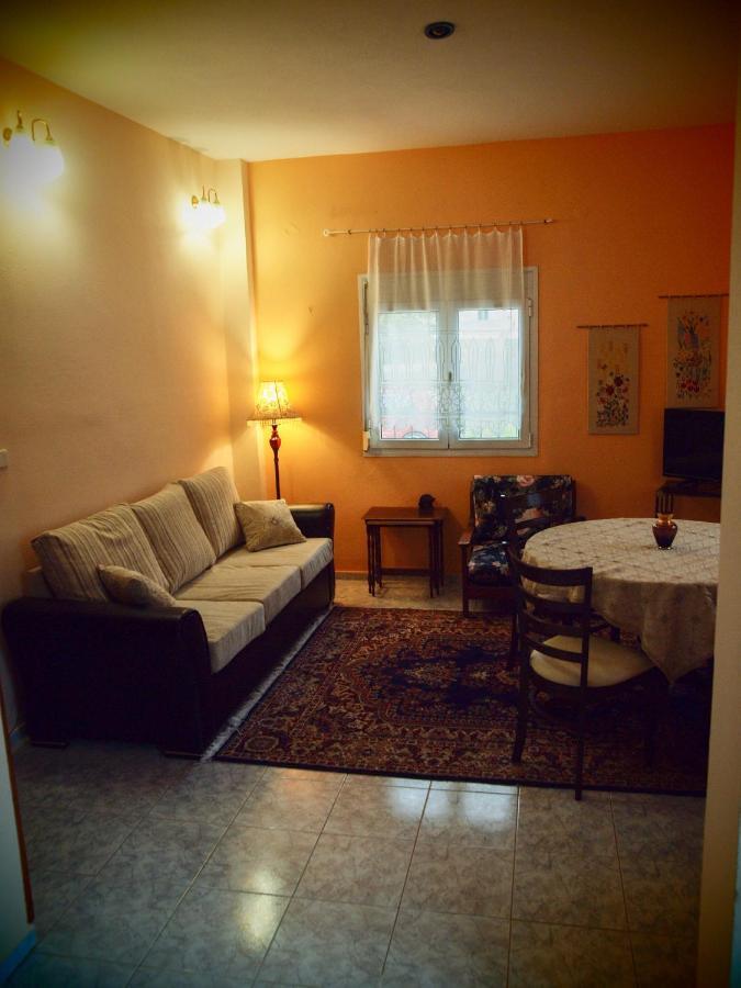 Adam's House Apartment *